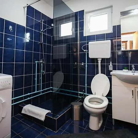 Casa Dafin Tekija - Kladovo アパート Tekija (Bor)