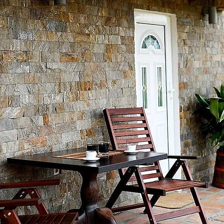 Casa Dafin Tekija - Kladovo アパート *