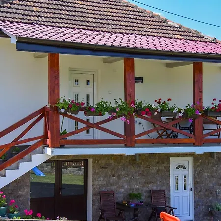 Casa Dafin Tekija - Kladovo Tekija (Bor)