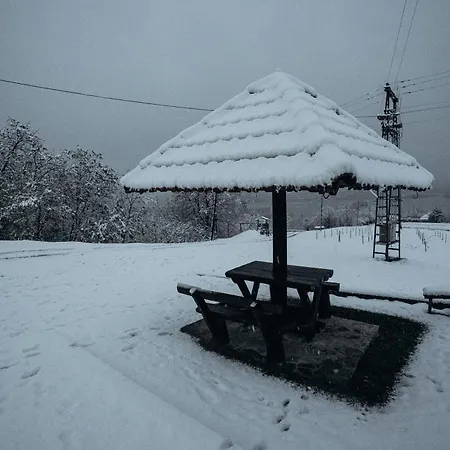 Casa Dafin Tekija - Kladovo アパート