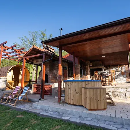 Casa Dafin Tekija - Kladovo アパート